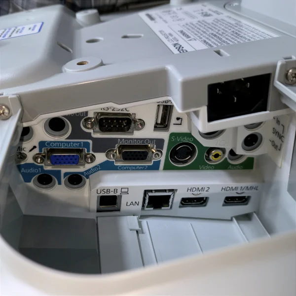 دیتاپروژکتور Epson
