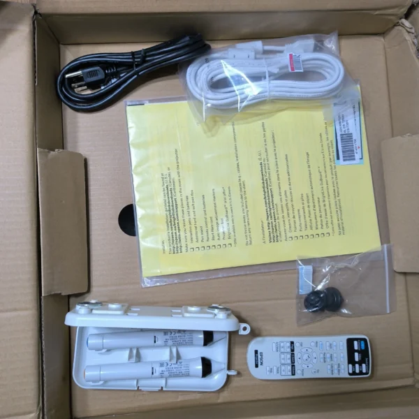 دیتاپروژکتور Epson